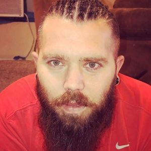 Meet your Posher, Kyle